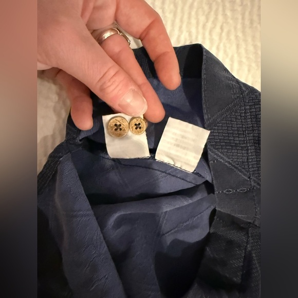 Tommy Bahama silk Navy Blue Short Sleeve Button-Up Shirt size XL - Picture 7 of 7